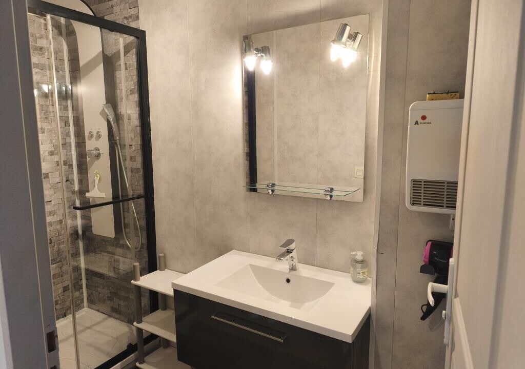 Photo of Bathroom in Montelimar