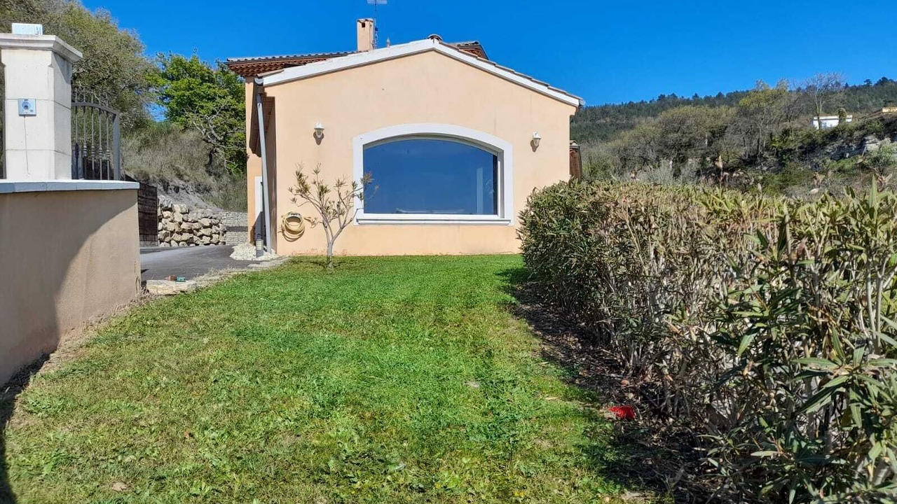 Photo of Outdoor in Puy-Saint-Martin