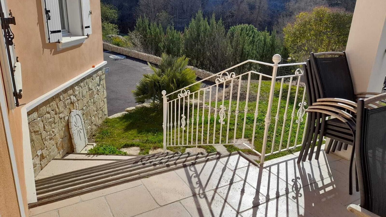 Photo of Outdoor in Puy-Saint-Martin