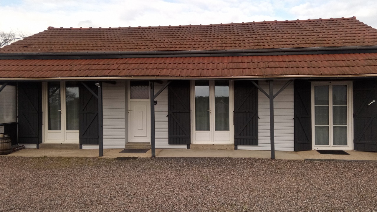 Photo of Outdoor in Charrin
