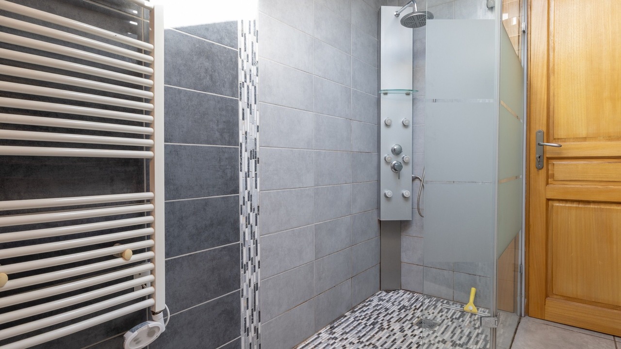 Photo of Bathroom in Le Val-d'Ajol