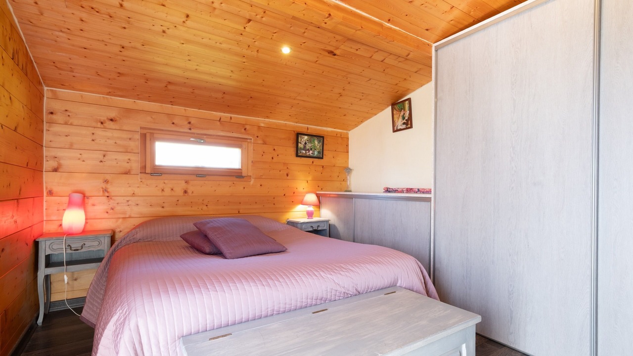 Photo of Bedroom in Le Val-d'Ajol