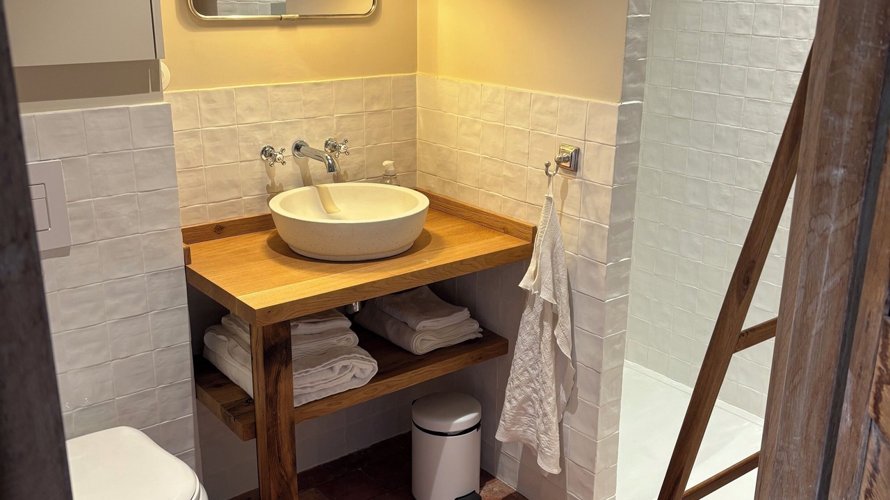 Photo of Bathroom in Recoules-d'Aubrac