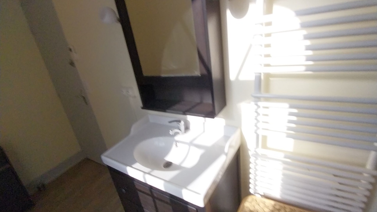 Photo of Bathroom in Saint-Lothain