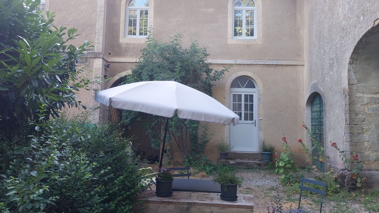 Photo of Patio Balcony in Saint-Lothain