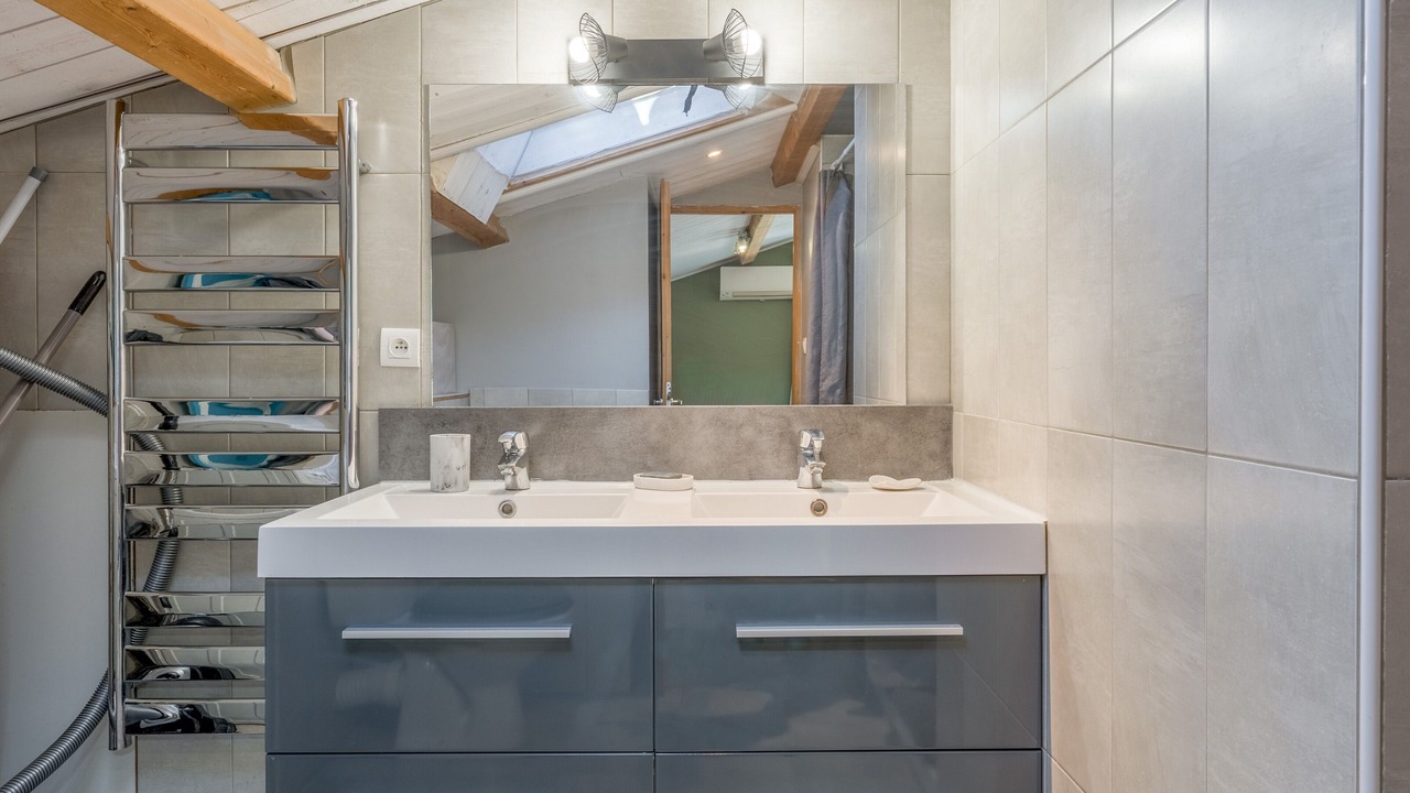 Photo of Bathroom in Visan