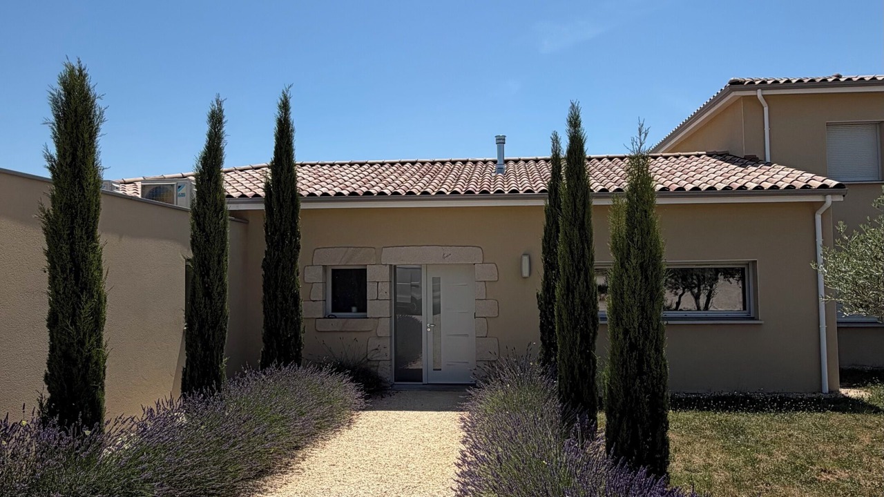 Photo of Outdoor in Gras