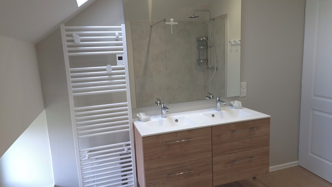 Photo of Bathroom in Palinges