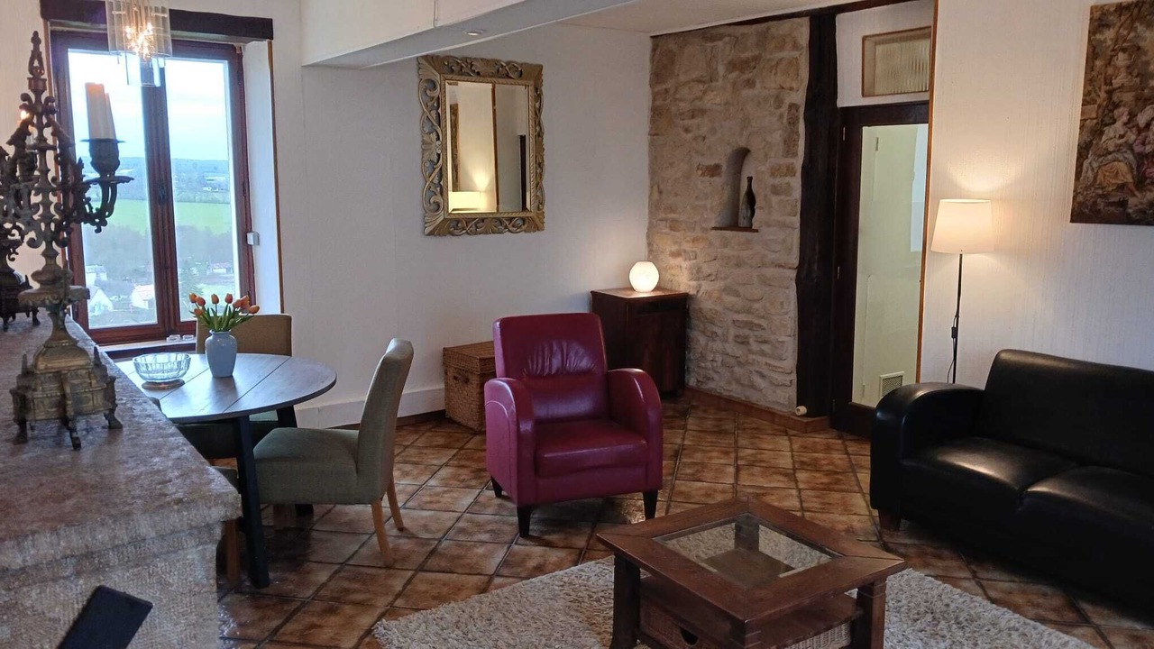Photo of Livingroom in Moulins Engilbert