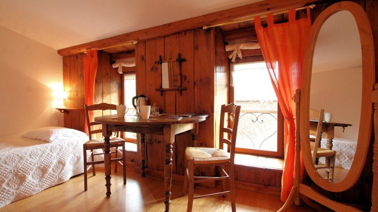 Photo of Bedroom in Polignac