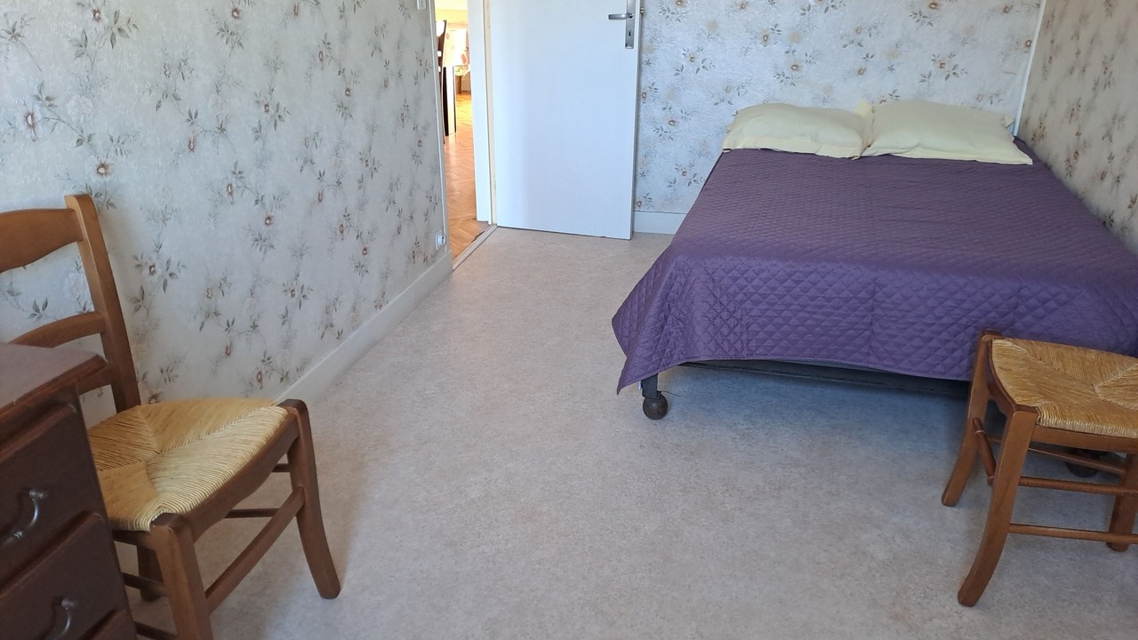 Photo of Bedroom in Chateau-Chinon