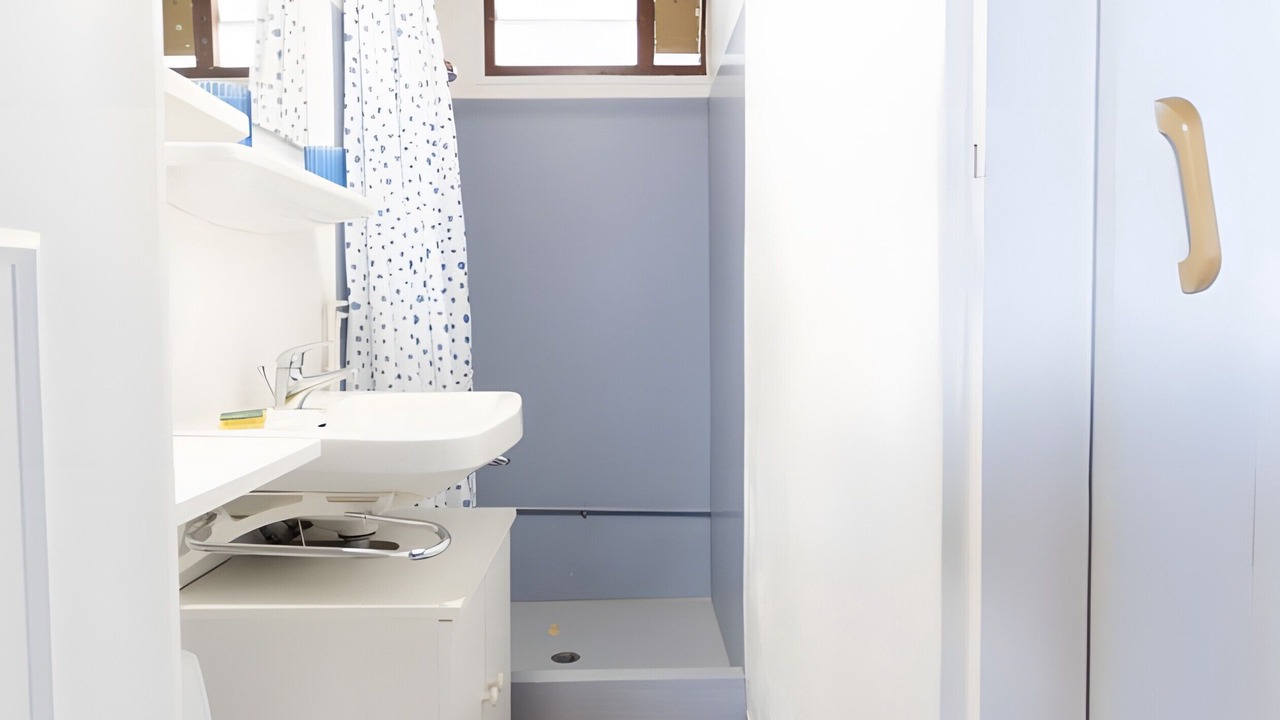 Photo of Bathroom in Vernet-la-Varenne