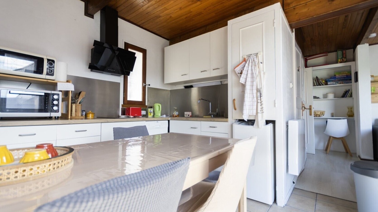 Photo of Kitchen in Vernet-la-Varenne