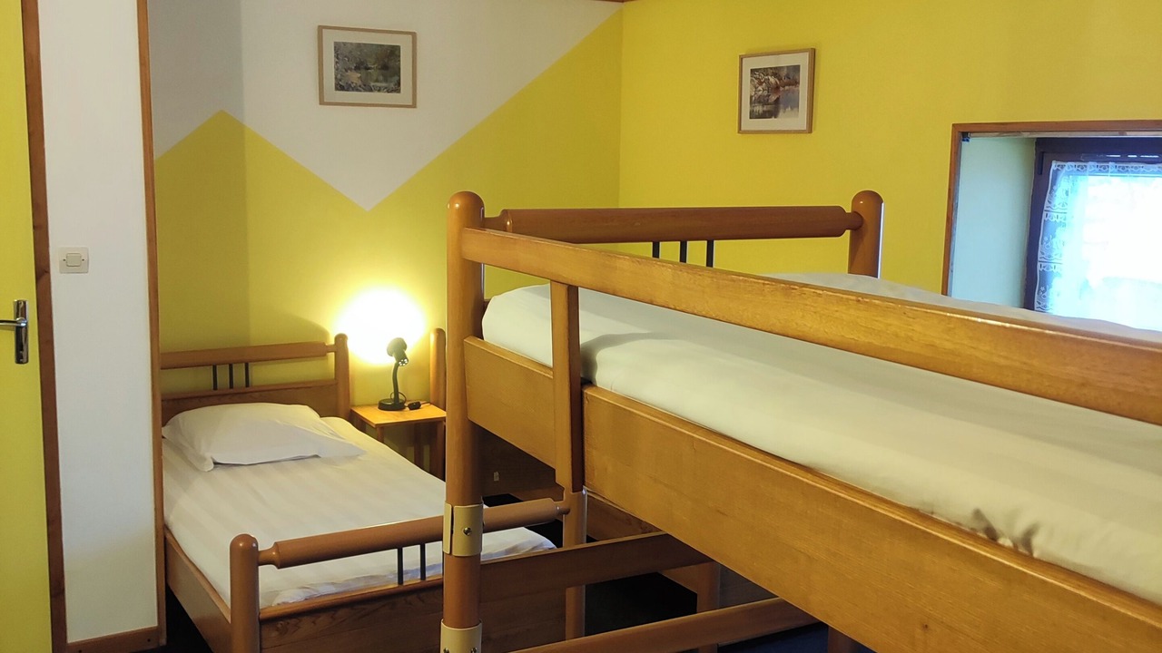 Photo of Bedroom in Saint-Jean-de-Vaulx
