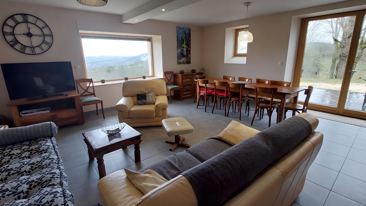 Photo of Livingroom in Alleuze