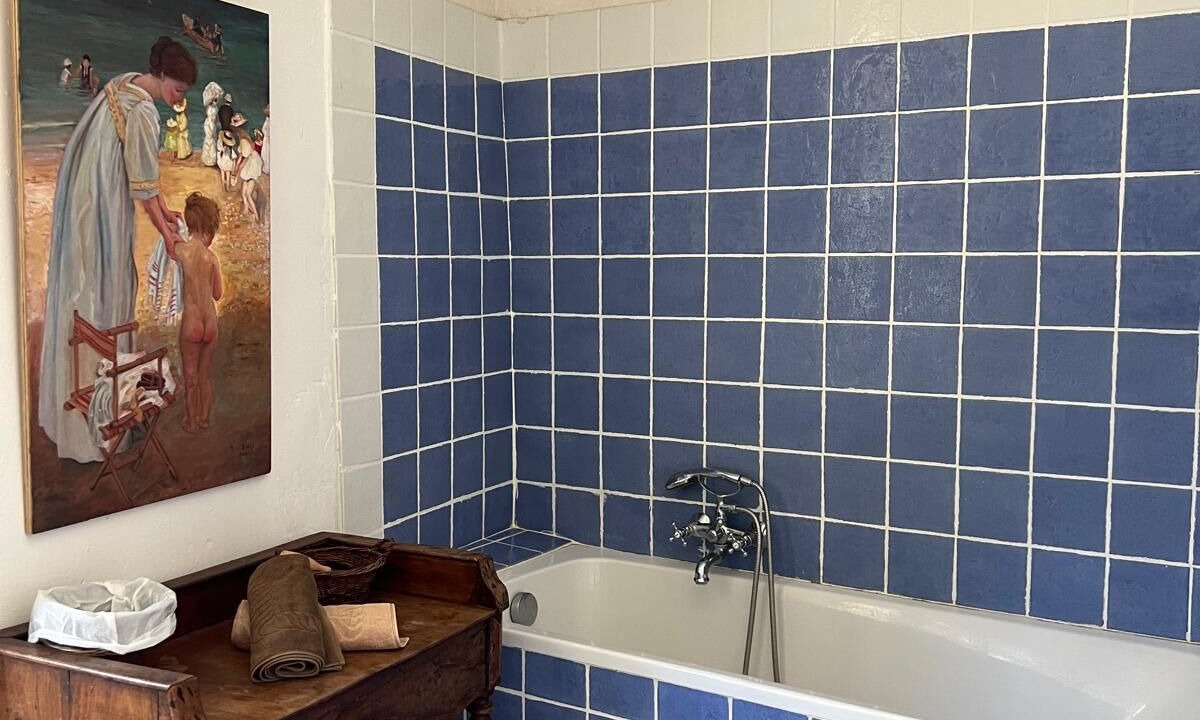 Photo of Bathroom in Colonzelle