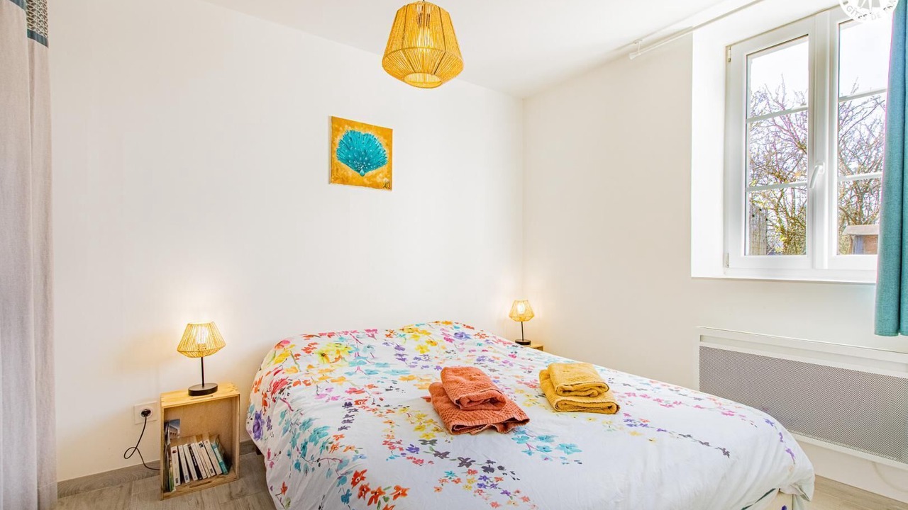 Photo of Bedroom in Mesvres