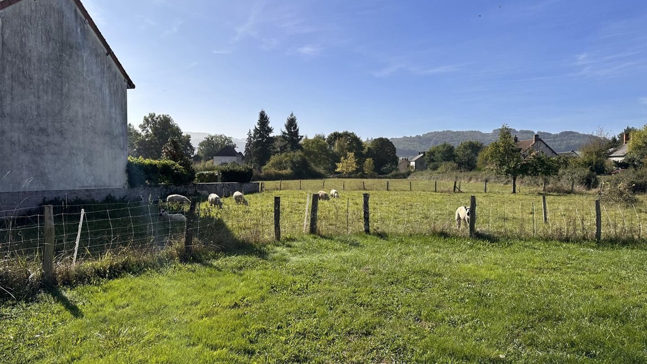 Photo of Outdoor in Mesvres
