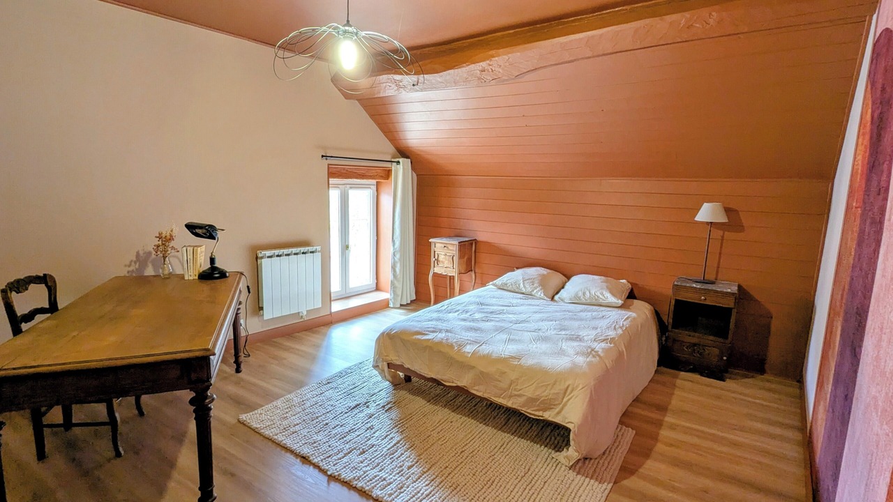 Photo of Bedroom in Deux Rivieres