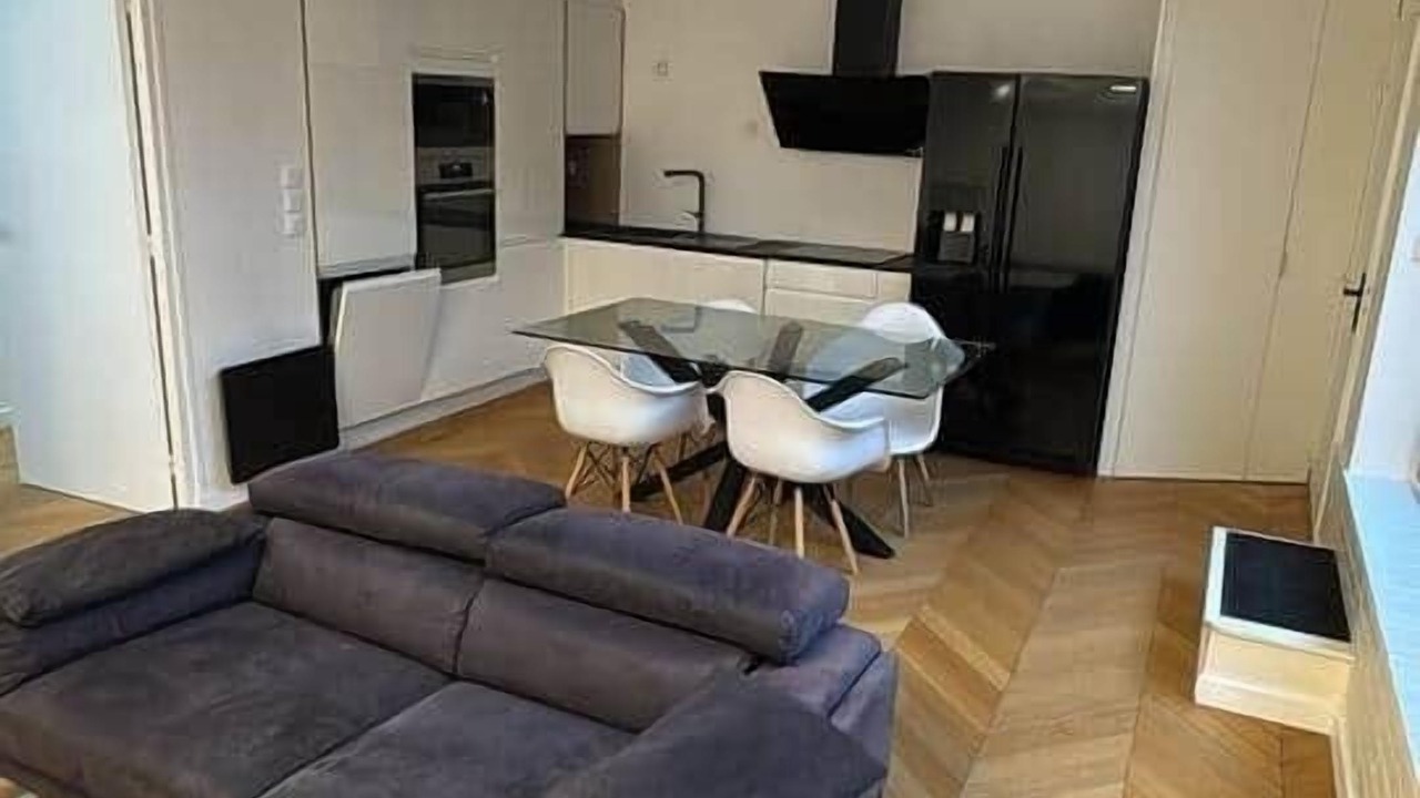 Photo of Livingroom in La Varenne Saint-Hilaire