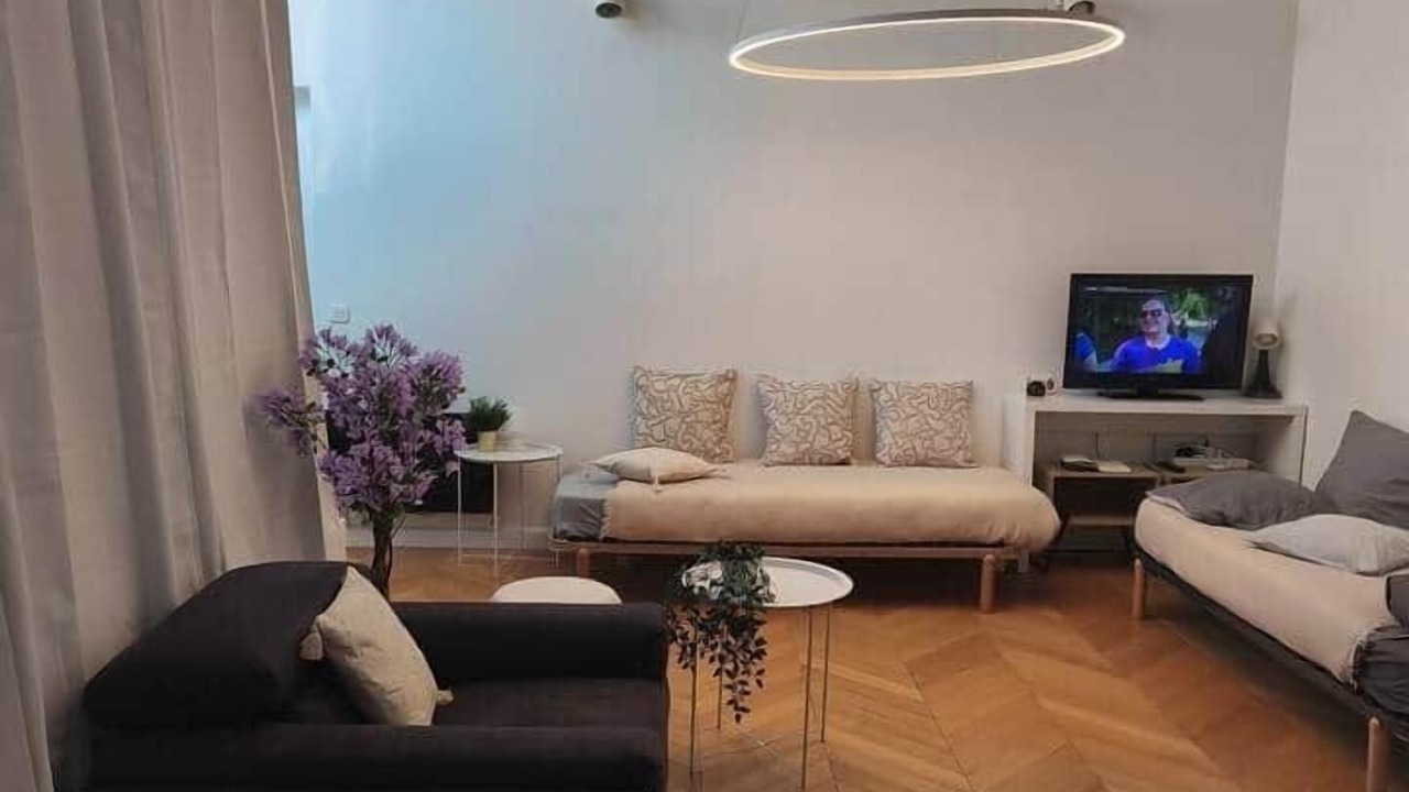 Photo of Livingroom in La Varenne Saint-Hilaire