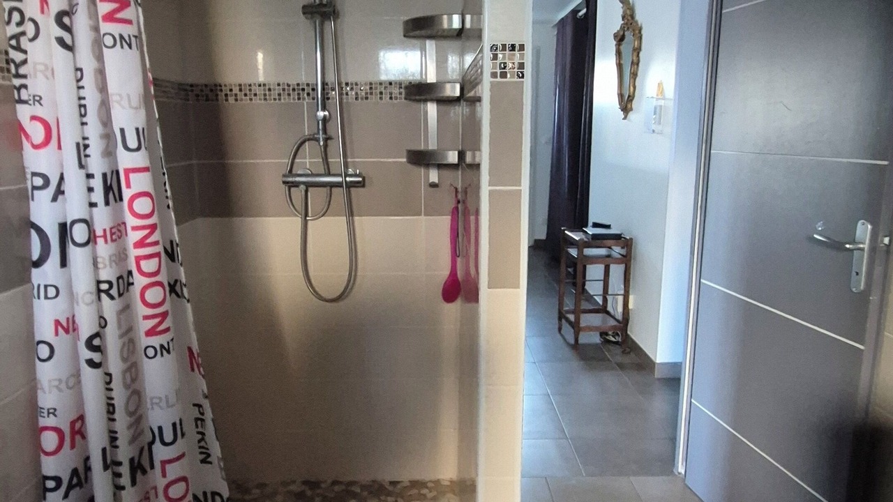 Photo of Bathroom in Montfaucon