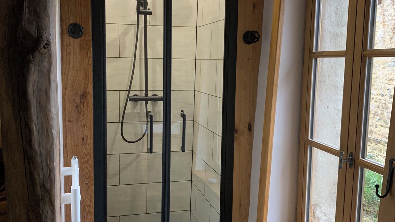 Photo of Bathroom in Cussy-en-Morvan