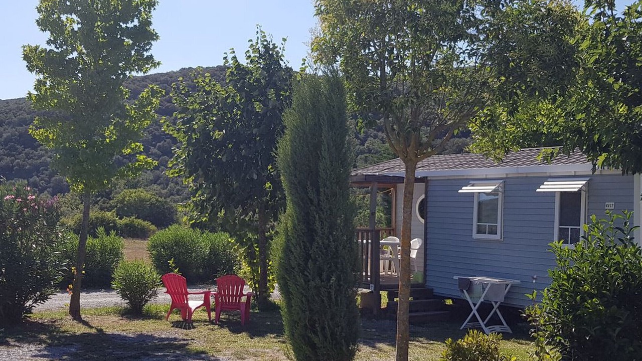 Photo of Patio Balcony in Saint-Maurice-d'Ibie