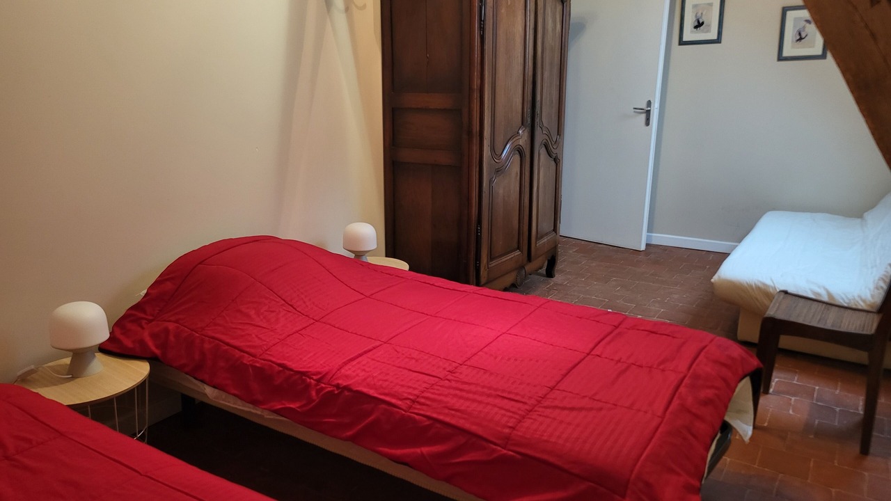 Photo of Bedroom in Saint-Bonnet-de-Vieille-Vigne