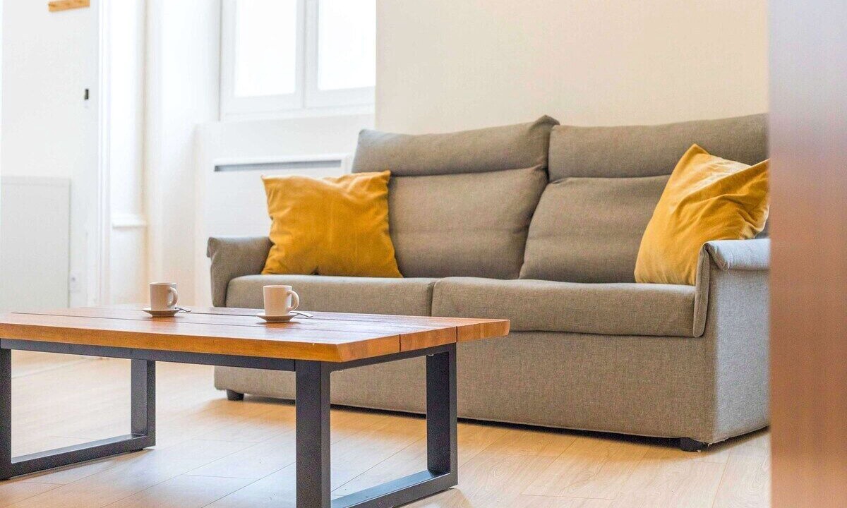 Photo of Livingroom in Faubourg-Raines