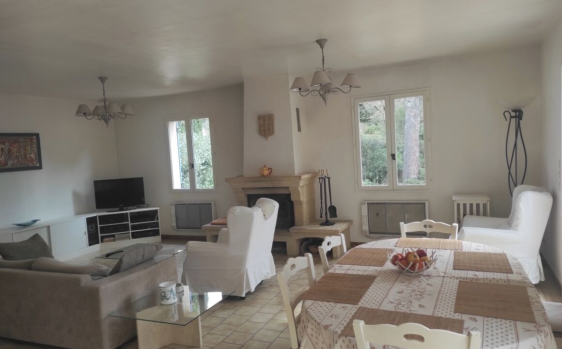 Photo of Livingroom in Puget