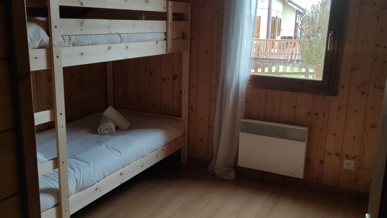 Photo of Bedroom in Pont-de-Poitte