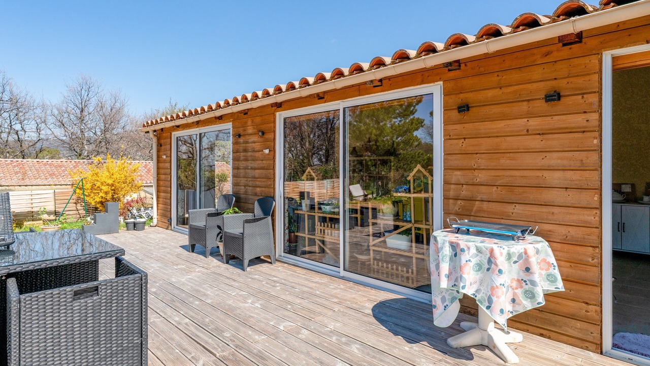 Photo of Outdoor in Faucon
