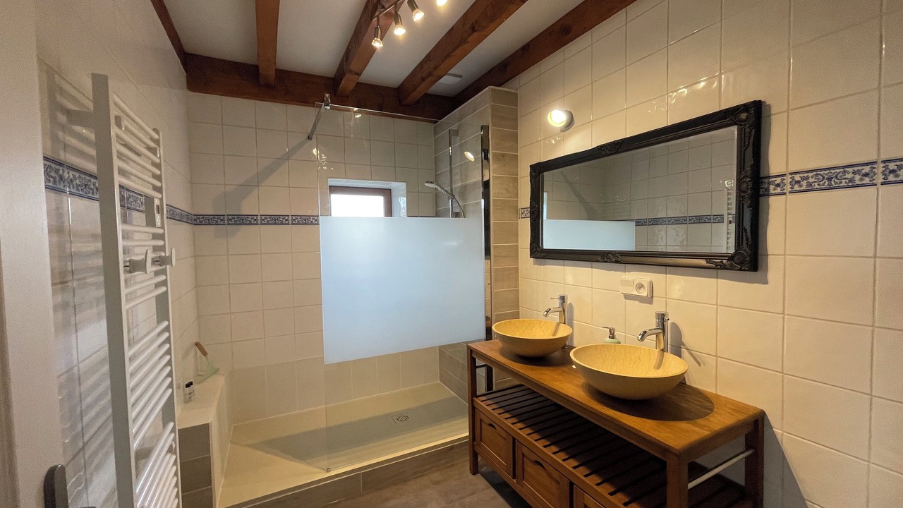 Photo of Bathroom in Ville-sous-Anjou