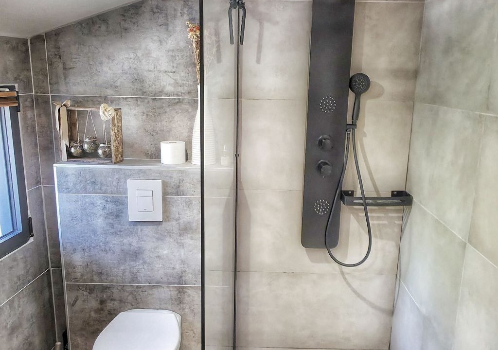 Photo of Bathroom in Roche-Saint-Secret