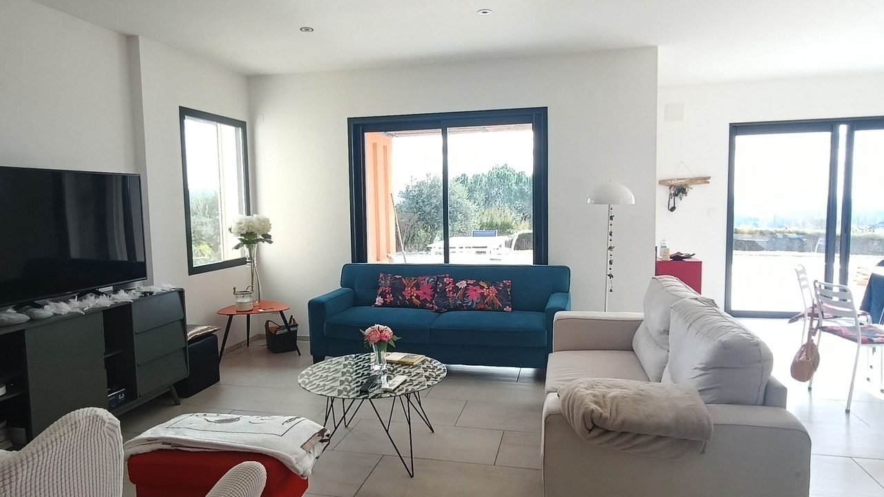 Photo of Livingroom in Caromb
