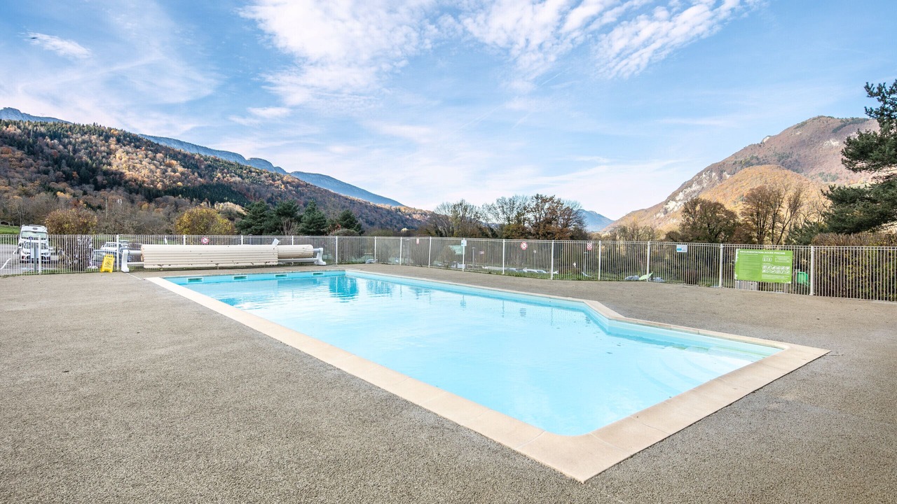 Photo of Outdoor in Giez