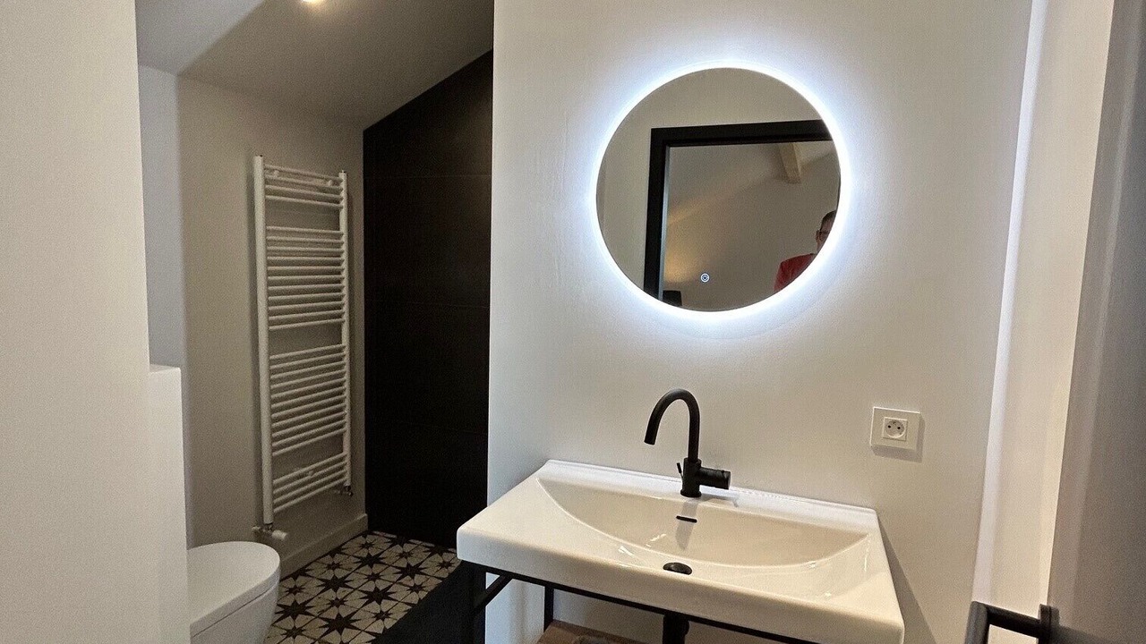 Photo of Bathroom in Fleury