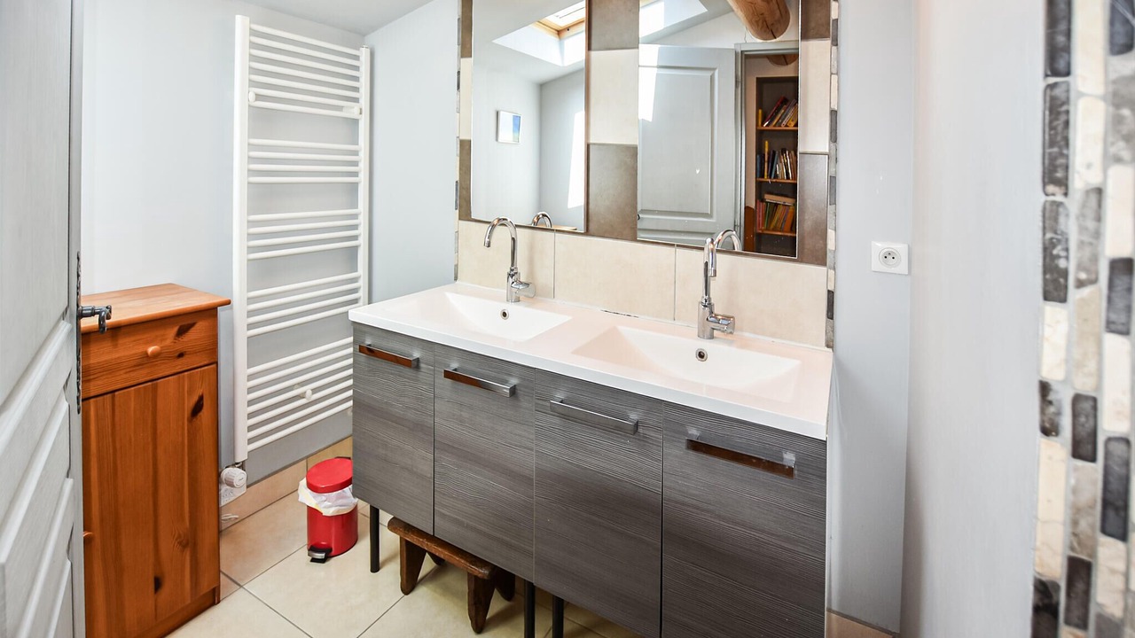 Photo of Bathroom in Taulignan