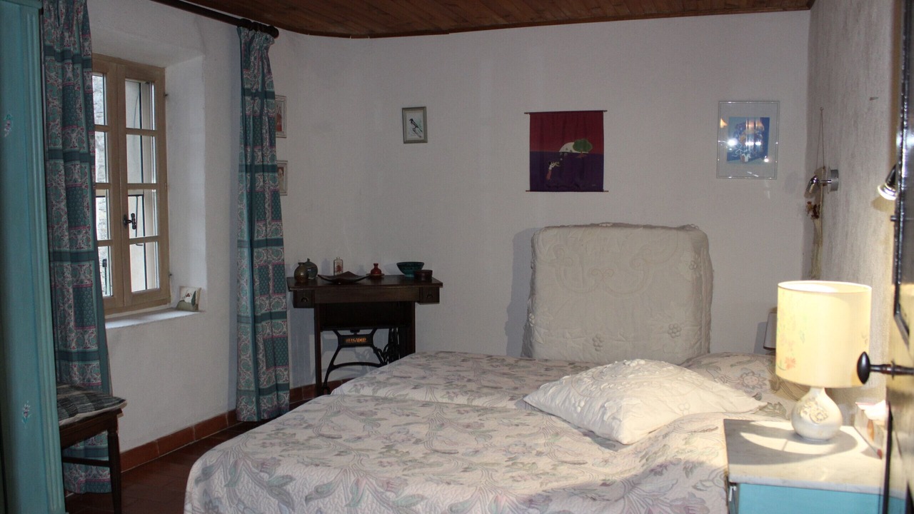 Photo of Bedroom in Entrechaux