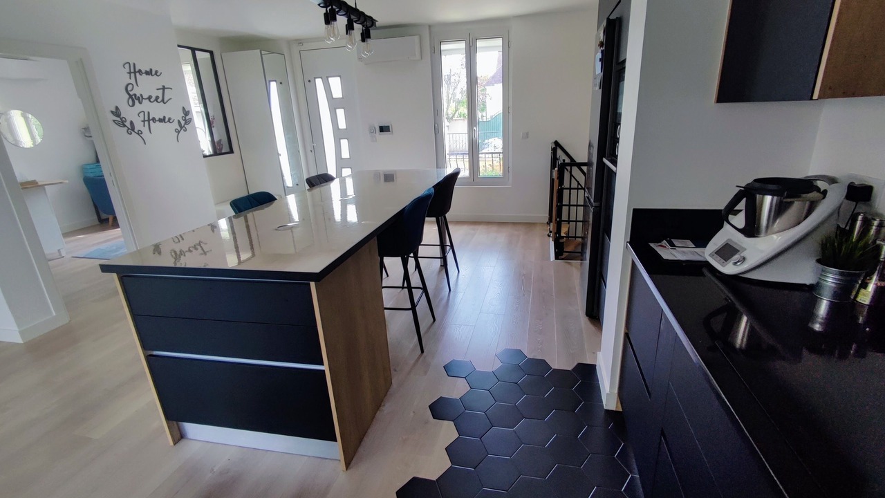 Photo of Kitchen in Joinville-le-Pont