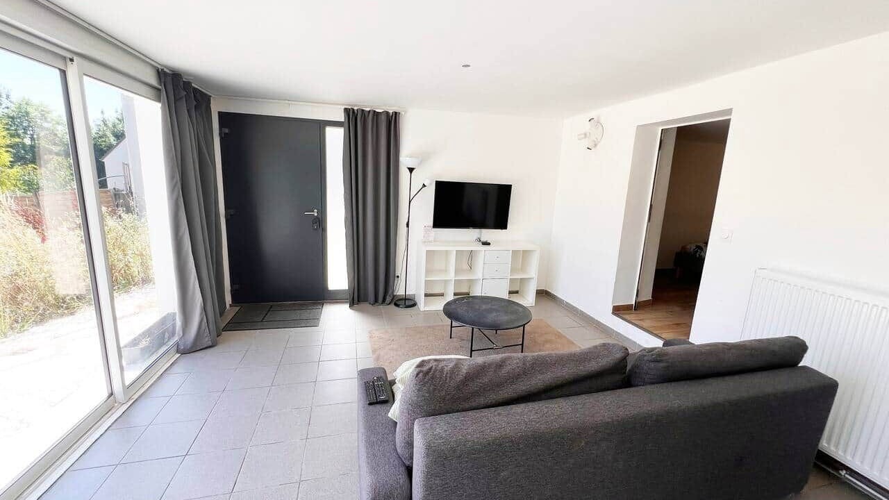 Photo of Livingroom in Mons - Plaine basse