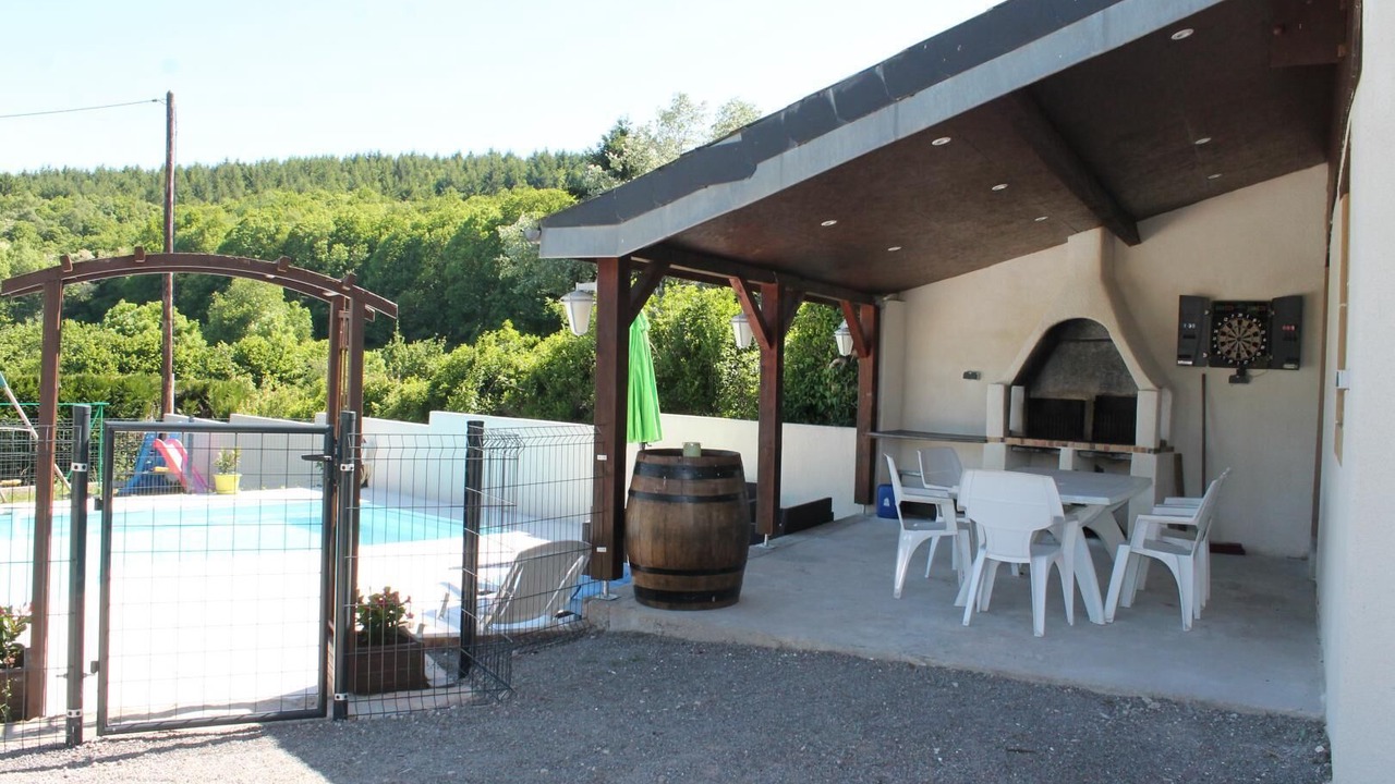 Photo of Outdoor in Saint-Leger-sous-Beuvray