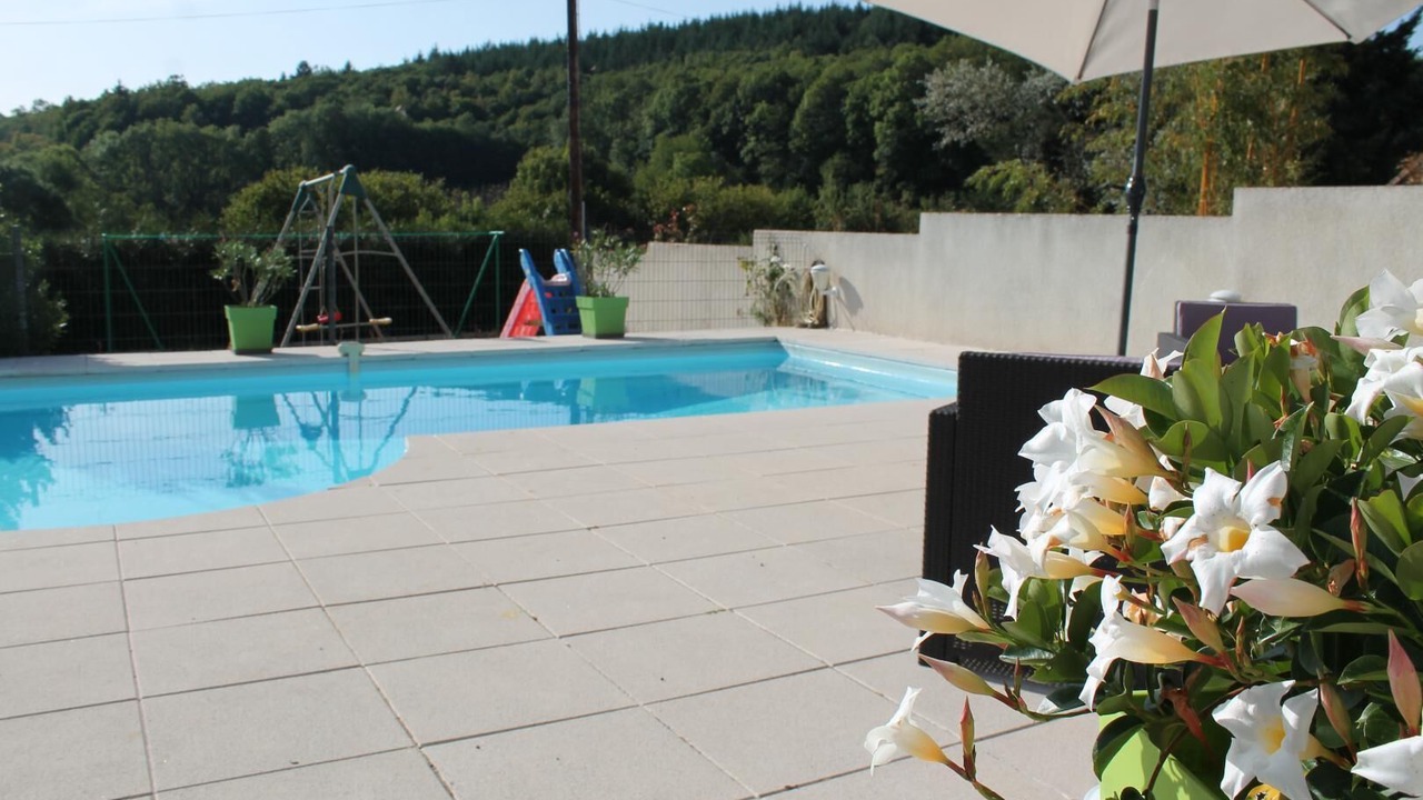 Photo of Outdoor in Saint-Leger-sous-Beuvray