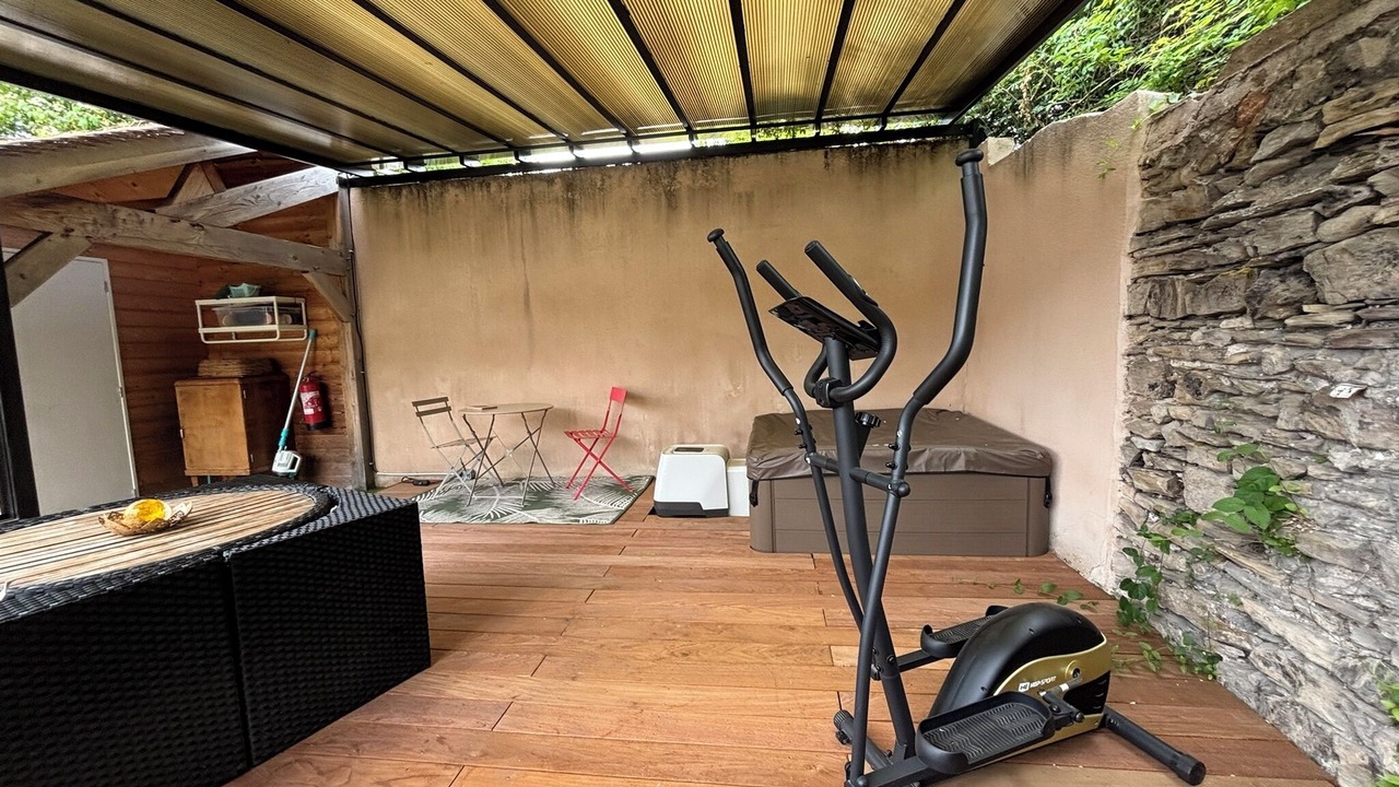 Photo of Patio Balcony in Souvigny
