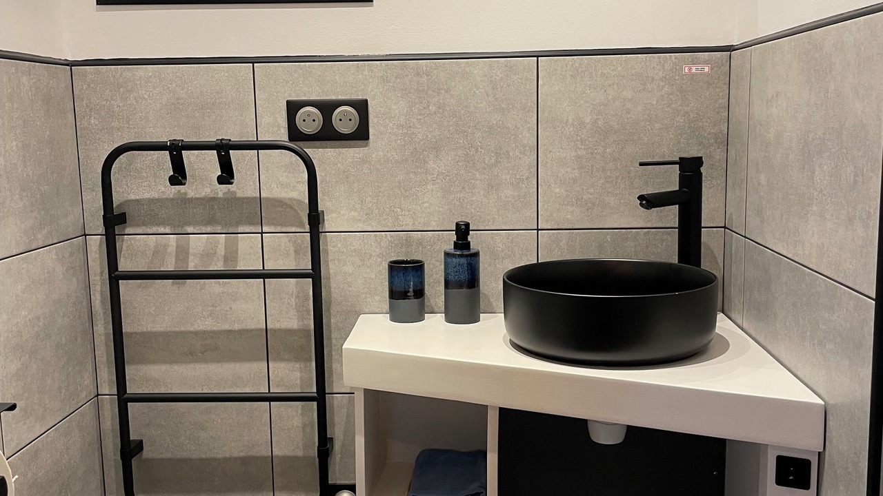 Photo of Bathroom in Charmes-sur-l'Herbasse
