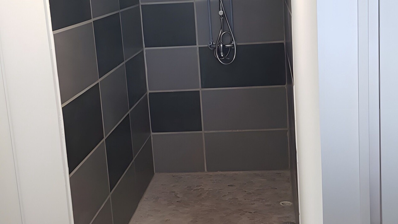 Photo of Bathroom in Dortan