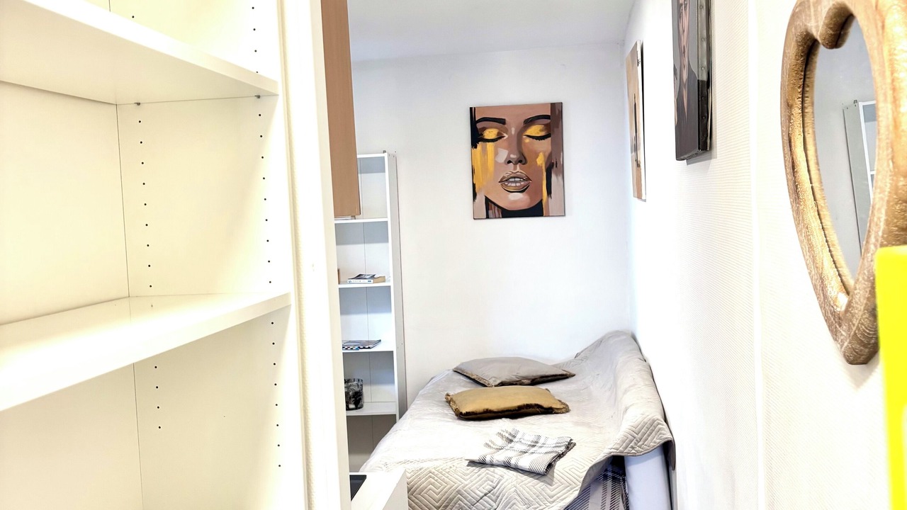 Photo of Bedroom in Etrembieres
