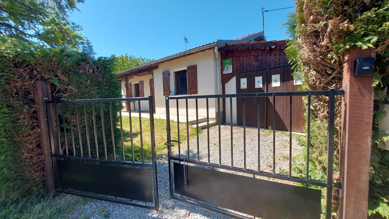 Photo of Outdoor in Venisey