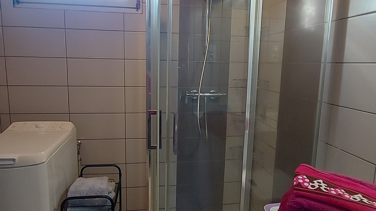 Photo of Bathroom in Venisey